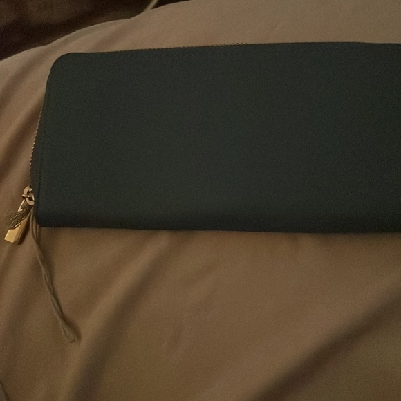 Wallet - Picture 3 of 3